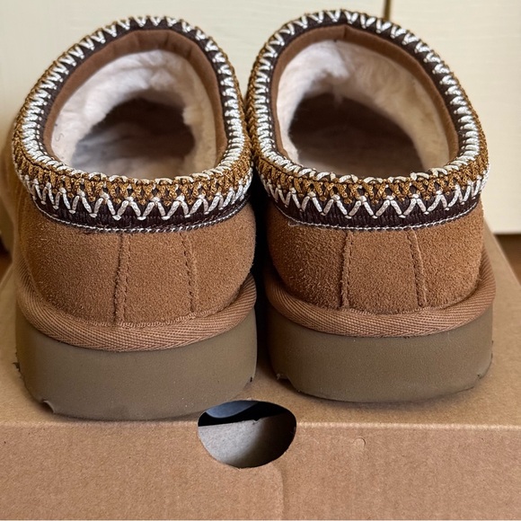 UGG Tasman Suede Slippers - Picture 9 of 10